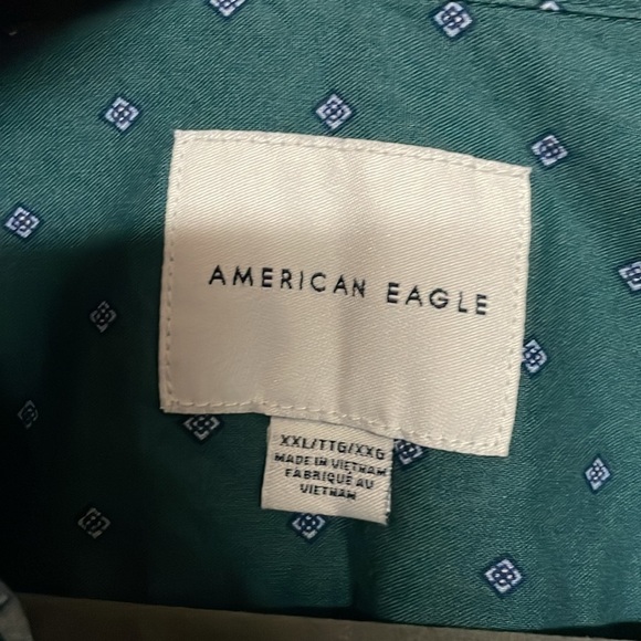 American Eagle size XXL green long sleeve button down shirt with front pocket - Picture 5 of 8